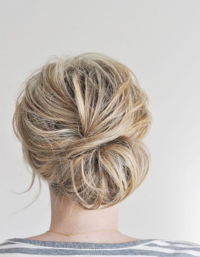 Coiffure de mariée Chignon flou