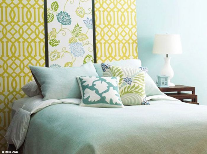 Papier peint : 7 idées déco faciles à reproduire elle décoration Papier Escalier idées Peint
