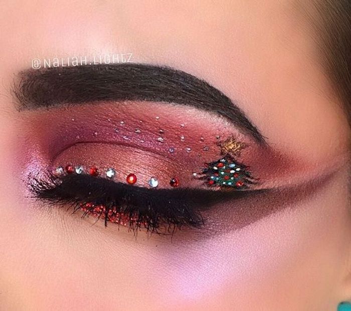 Maquillage des yeux avec sapin de Noël - 10 idées spectaculaires pour