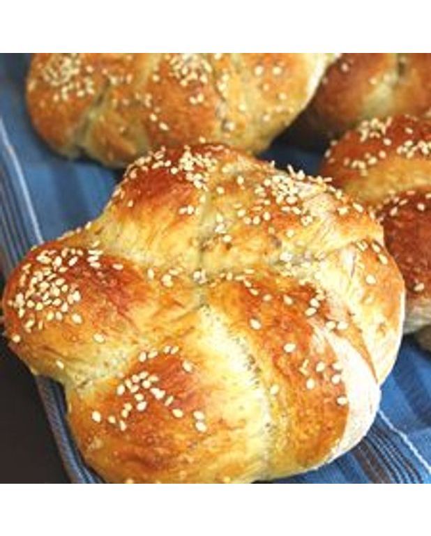 Pains kaiser multigrains pour 8 personnes - Recettes Elle à Table